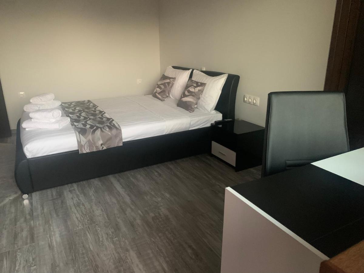 Vivian Apartaments Sandanski Bagian luar foto